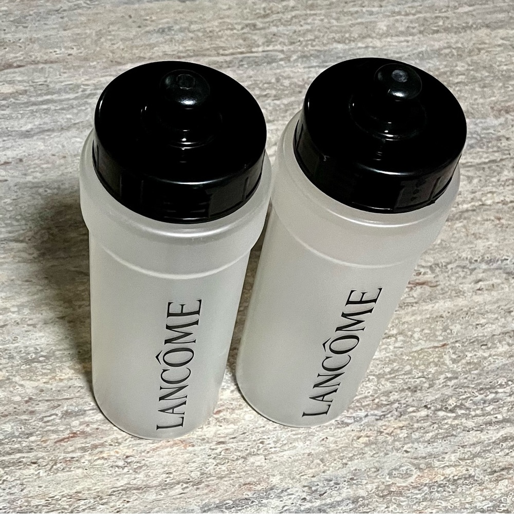 Set of 2- Lancôme clear plastic squirt bottles